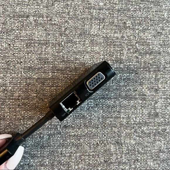 HP Dock Connector to Ethernet and VGA Adapter - Picture 4 of 5